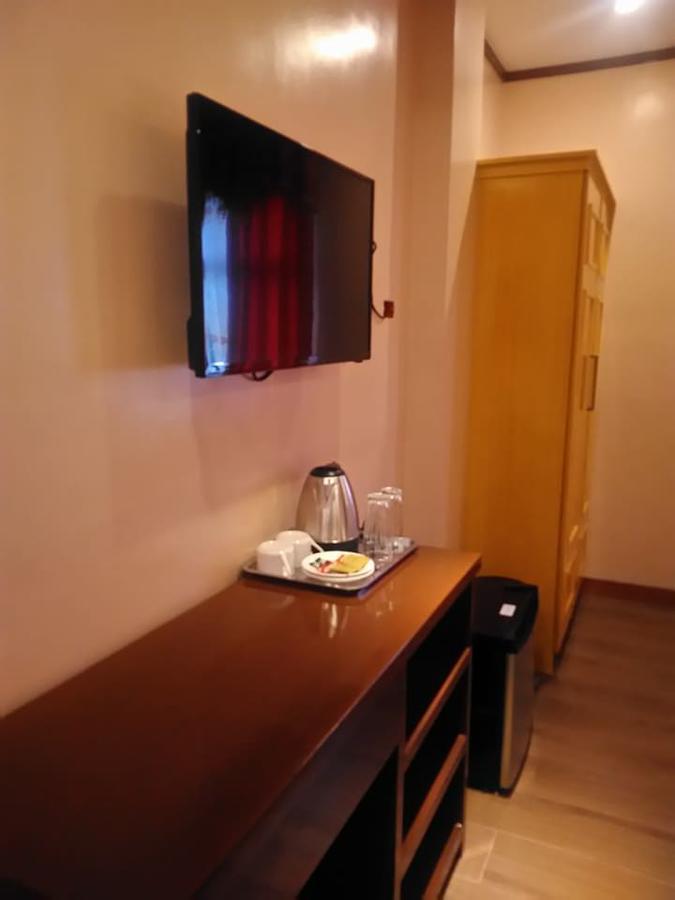 Royal Mansion Hotel Tabaco Zewnętrze zdjęcie